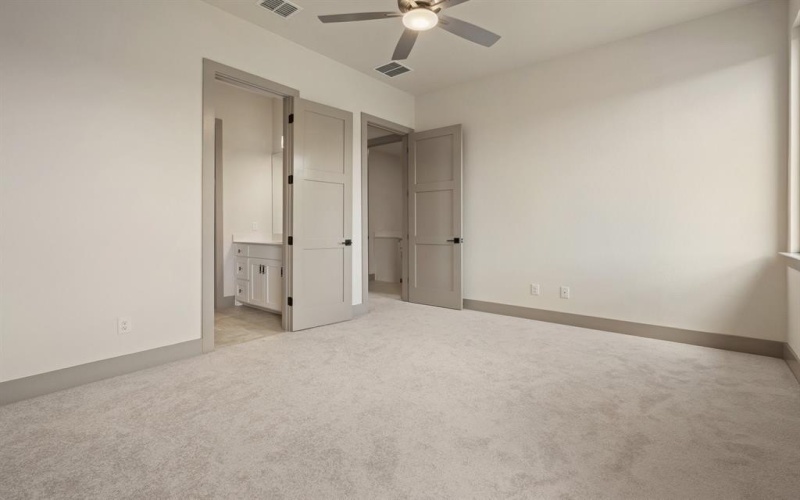 2516 Mosley Court, Cedar Hill, TX 75104, 5 Habitaciones Habitaciones , ,5 BañosBaños,Residential,En Venta,2516 Mosley Court,20977318