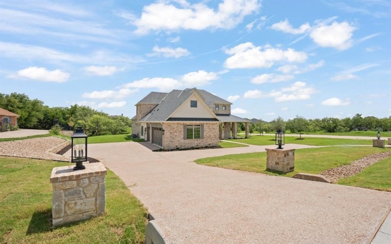 2516 Mosley Court, Cedar Hill, TX 75104, 5 Habitaciones Habitaciones , ,5 BañosBaños,Residential,En Venta,2516 Mosley Court,20977318