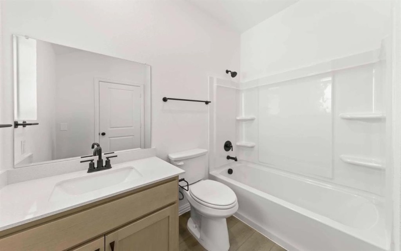 14140 Gallatin, Pilot Point, TX 76258, 5 Bedrooms Bedrooms, ,5 BathroomsBathrooms,Residential,For Sale,14140 Gallatin,0,20977382