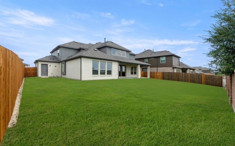 425 Curtiss Drive, Fate, TX 75087, 5 Bedrooms Bedrooms, ,5 BathroomsBathrooms,Residential,For Sale,425 Curtiss Drive,0,20977464