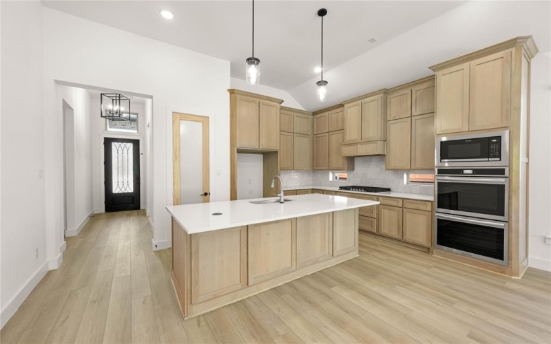 2203 Pelican Drive, Mansfield, TX 76063, 4 Bedrooms Bedrooms, ,3 BathroomsBathrooms,Residential,For Sale,2203 Pelican Drive,0,20977552