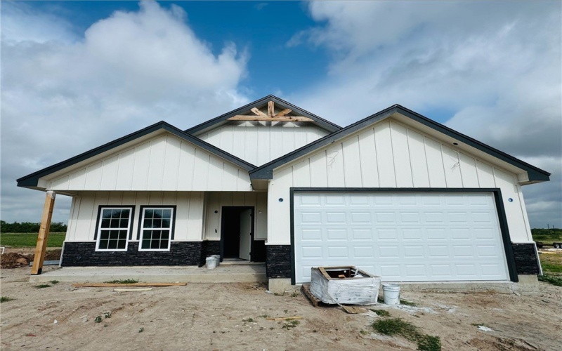 157 County Road 150, Alice, TX 78332, 3 Bedrooms Bedrooms, ,2 BathroomsBathrooms,Residential,For Sale,157 County Road 150,460946