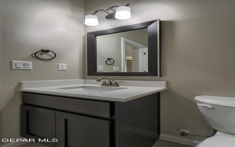 440 Samueal Blount Court, Vinton, TX 79821, 4 Habitaciones Habitaciones , ,2 BañosBaños,Residential,En Venta,440 Samueal Blount Court,925055