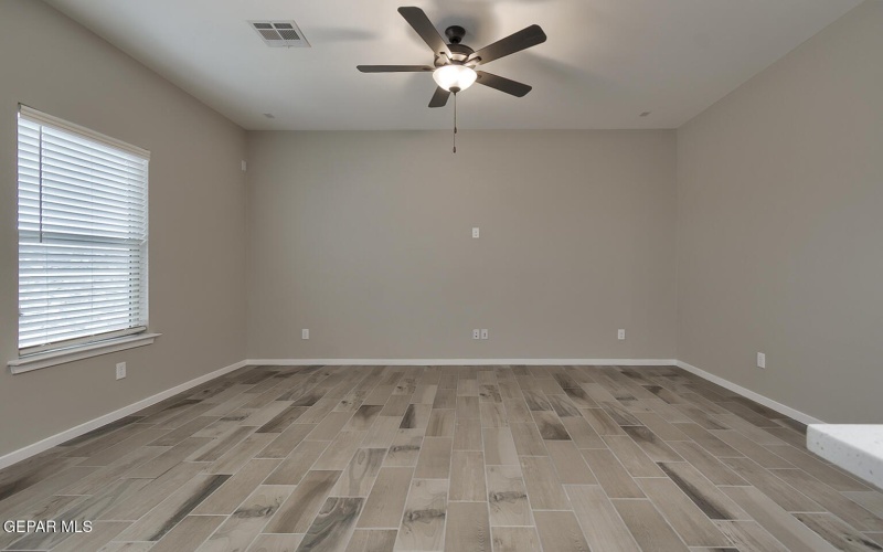 440 Samueal Blount Court, Vinton, TX 79821, 4 Habitaciones Habitaciones , ,2 BañosBaños,Residential,En Venta,440 Samueal Blount Court,925055