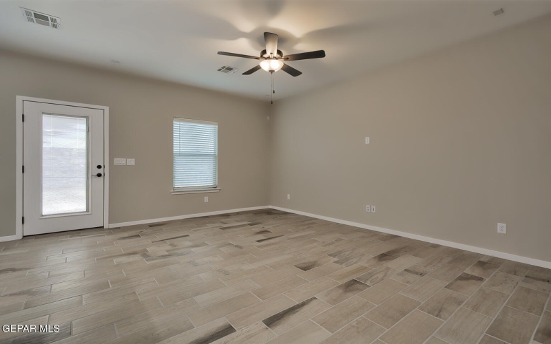 440 Samueal Blount Court, Vinton, TX 79821, 4 Habitaciones Habitaciones , ,2 BañosBaños,Residential,En Venta,440 Samueal Blount Court,925055