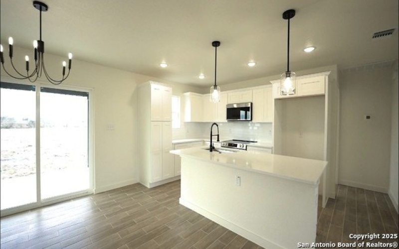 16724 Tapatio St, Atascosa, TX 78002, 3 Habitaciones Habitaciones , ,2 BañosBaños,Residential,En Venta,16724 Tapatio St,1877897