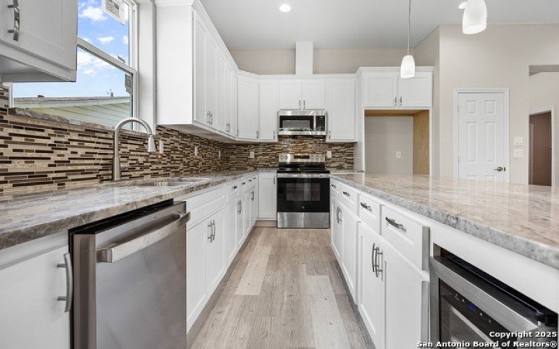 1923 Clamp Ave, San Antonio, TX 78221, 3 Bedrooms Bedrooms, ,2 BathroomsBathrooms,Residential,For Sale,1923 Clamp Ave,1877904