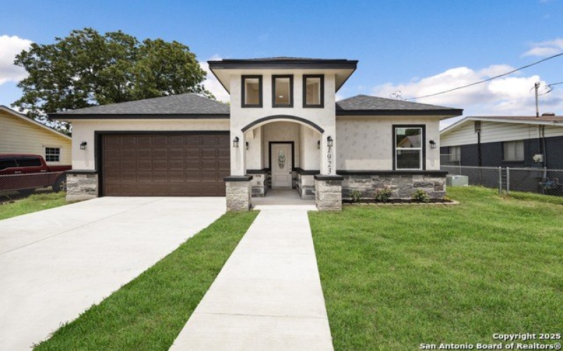 1923 Clamp Ave, San Antonio, TX 78221, 3 Bedrooms Bedrooms, ,2 BathroomsBathrooms,Residential,For Sale,1923 Clamp Ave,1877904