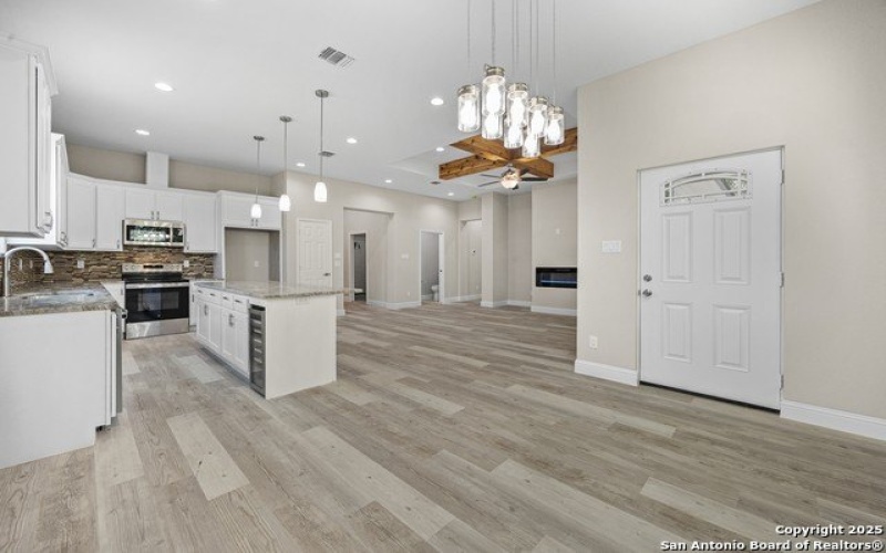 1923 Clamp Ave, San Antonio, TX 78221, 3 Bedrooms Bedrooms, ,2 BathroomsBathrooms,Residential,For Sale,1923 Clamp Ave,1877904