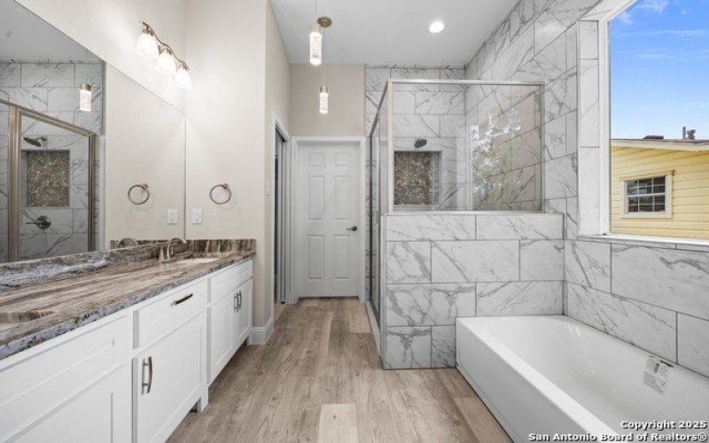 1923 Clamp Ave, San Antonio, TX 78221, 3 Bedrooms Bedrooms, ,2 BathroomsBathrooms,Residential,For Sale,1923 Clamp Ave,1877904