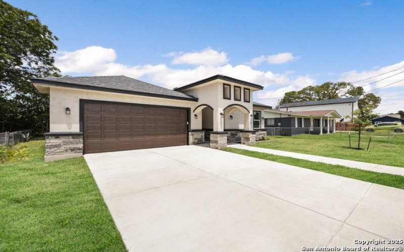 1923 Clamp Ave, San Antonio, TX 78221, 3 Bedrooms Bedrooms, ,2 BathroomsBathrooms,Residential,For Sale,1923 Clamp Ave,1877904