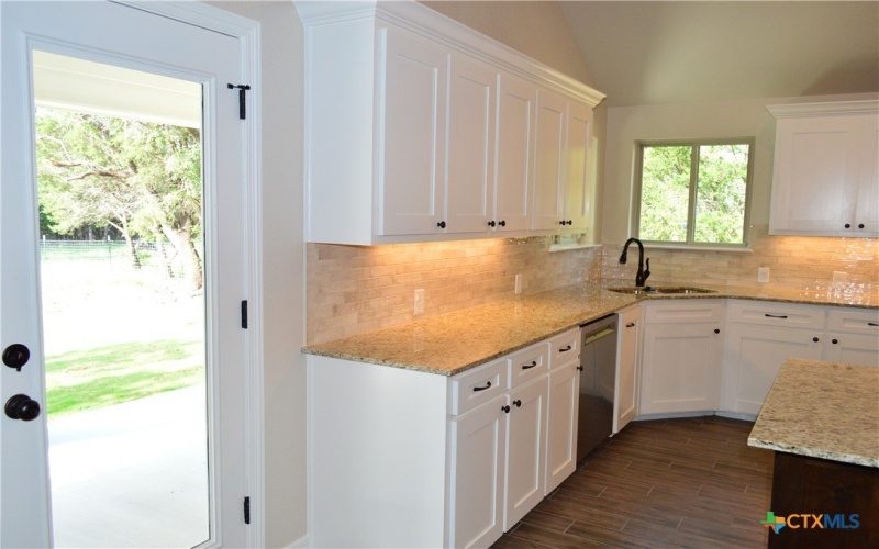 850 County Road 3152, Kempner, TX 76539, 4 Bedrooms Bedrooms, ,2 BathroomsBathrooms,Residential,For Sale,850 County Road 3152,584255