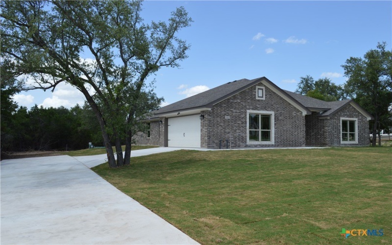 850 County Road 3152, Kempner, TX 76539, 4 Bedrooms Bedrooms, ,2 BathroomsBathrooms,Residential,For Sale,850 County Road 3152,584255