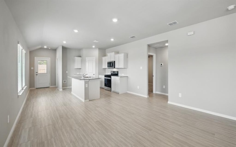 713 SHADED GROVE Drive, Denton, TX 76249, 3 Habitaciones Habitaciones , ,2 BañosBaños,Residential,En Venta,713 SHADED GROVE Drive,20976437