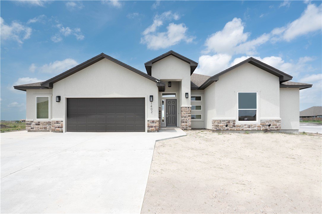 1402 Lois Chesney Street, Corpus Christi, TX 78415, 3 Habitaciones Habitaciones , ,3 BañosBaños,Residential,En Venta,1402 Lois Chesney Street,450921