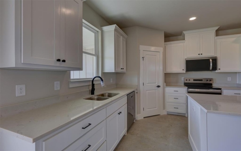 110 Stillmeadow Way, Whitney, TX 76692, 3 Habitaciones Habitaciones , ,2 BañosBaños,Residential,En Venta,110 Stillmeadow Way,0,20975716