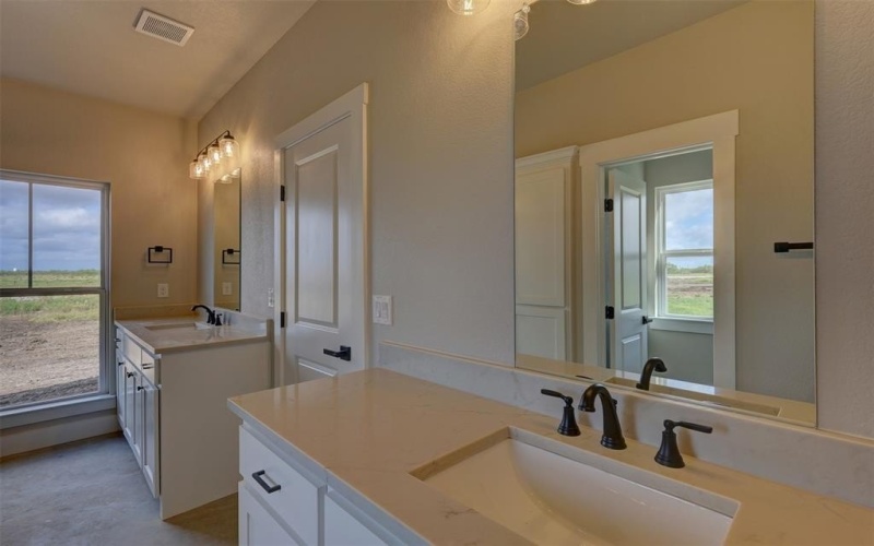 110 Stillmeadow Way, Whitney, TX 76692, 3 Habitaciones Habitaciones , ,2 BañosBaños,Residential,En Venta,110 Stillmeadow Way,0,20975716