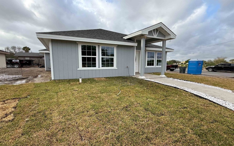 201 E Gutierrez, Del Rio, TX 78840, 3 Habitaciones Habitaciones , ,2 BañosBaños,Residential,En Venta,201 E Gutierrez,207201