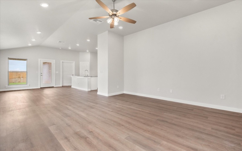 8613 29th Street, Lubbock, TX 79407, 4 Bedrooms Bedrooms, ,2 BathroomsBathrooms,Residential,For Sale,8613 29th Street,202556705