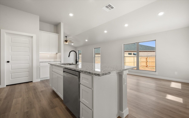 2919 Cottonwood Avenue, Wolfforth, TX 79382, 4 Habitaciones Habitaciones , ,2 BañosBaños,Residential,En Venta,2919 Cottonwood Avenue,202556707