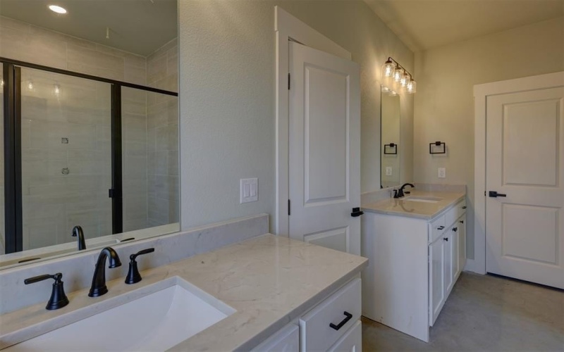122 Stillmeadow Way, Whitney, TX 76692, 3 Habitaciones Habitaciones , ,2 BañosBaños,Residential,En Venta,122 Stillmeadow Way,0,20977776