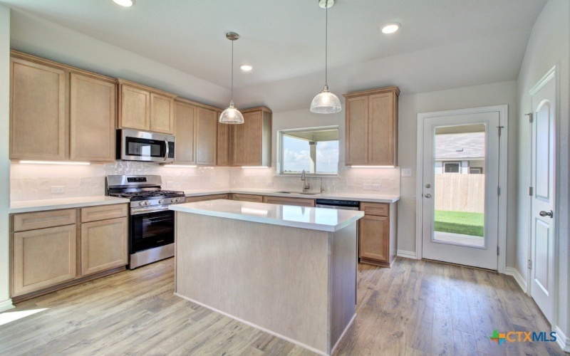 2674 Downsbury Road, New Braunfels, TX 78130, 3 Habitaciones Habitaciones , ,2 BañosBaños,Residential,En Venta,2674 Downsbury Road,583611