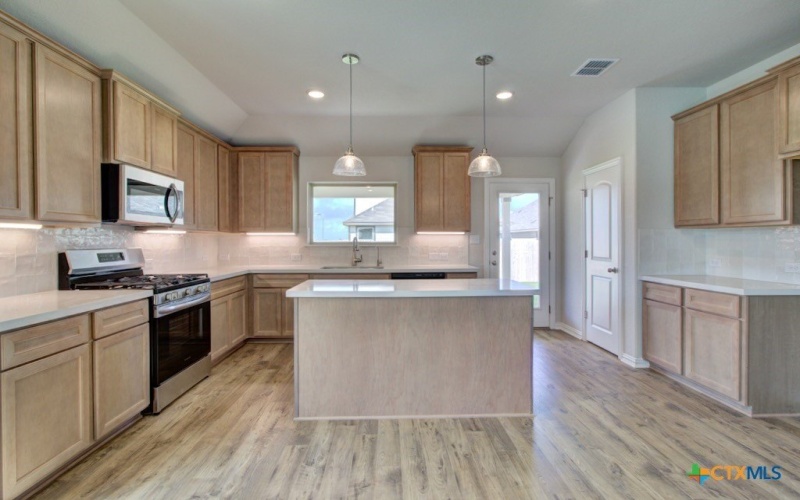 2674 Downsbury Road, New Braunfels, TX 78130, 3 Habitaciones Habitaciones , ,2 BañosBaños,Residential,En Venta,2674 Downsbury Road,583611