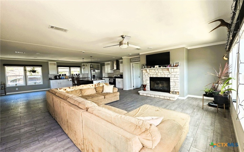 4499 County Road 3220, Kempner, TX 76539, 3 Bedrooms Bedrooms, ,2 BathroomsBathrooms,Residential,For Sale,4499 County Road 3220,584185