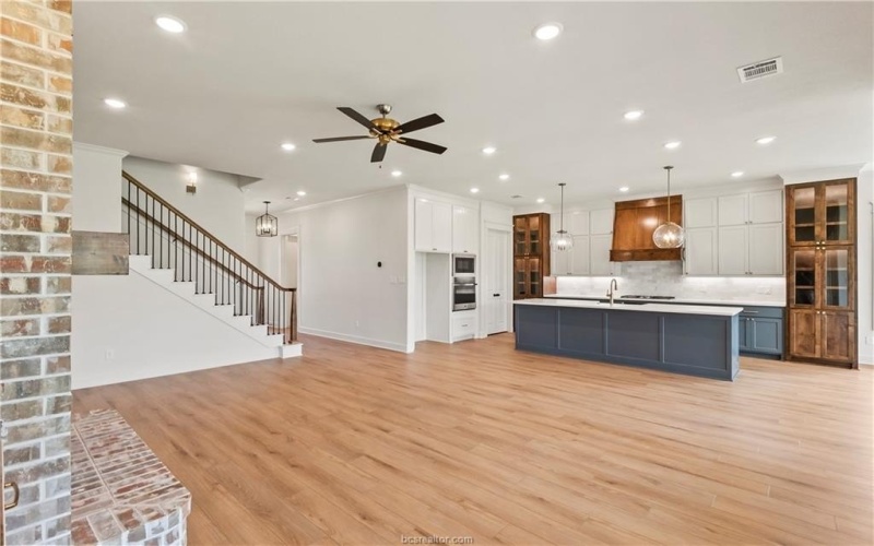 4736 Legendary Drive, College Station, TX 77845, 4 Habitaciones Habitaciones , ,3 BañosBaños,Residential,En Venta,4736 Legendary Drive,0,25006252