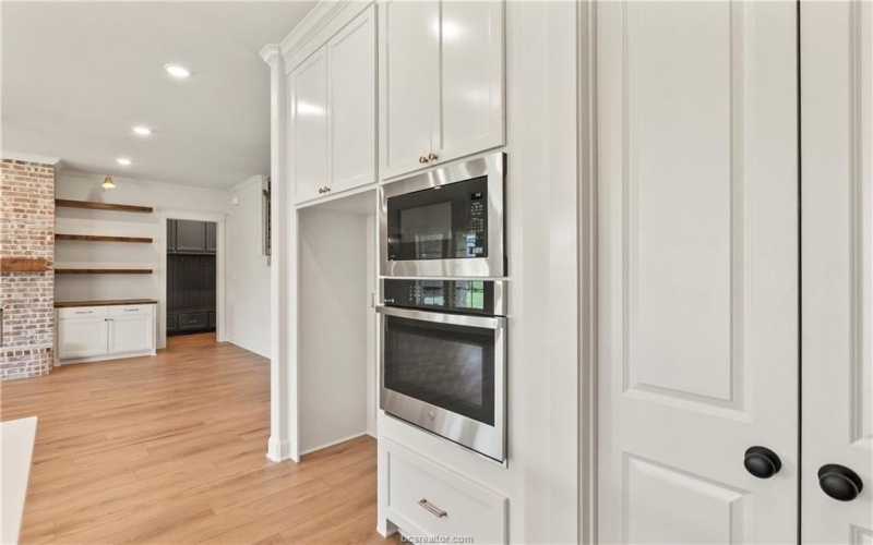 4736 Legendary Drive, College Station, TX 77845, 4 Habitaciones Habitaciones , ,3 BañosBaños,Residential,En Venta,4736 Legendary Drive,0,25006252