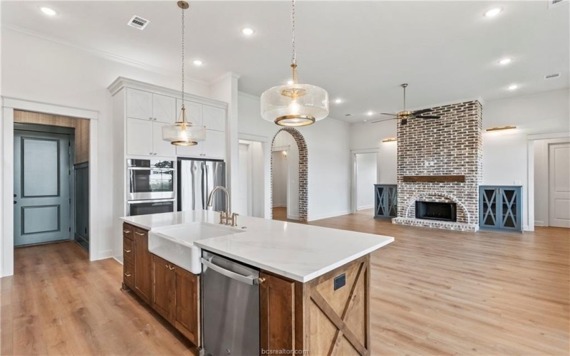 4401 Williams Creek Drive, College Station, TX 77845, 4 Bedrooms Bedrooms, ,5 BathroomsBathrooms,Residential,For Sale,4401 Williams Creek Drive,0,25006840