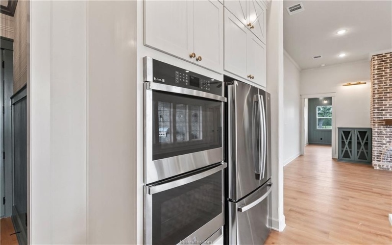 4401 Williams Creek Drive, College Station, TX 77845, 4 Bedrooms Bedrooms, ,5 BathroomsBathrooms,Residential,For Sale,4401 Williams Creek Drive,0,25006840