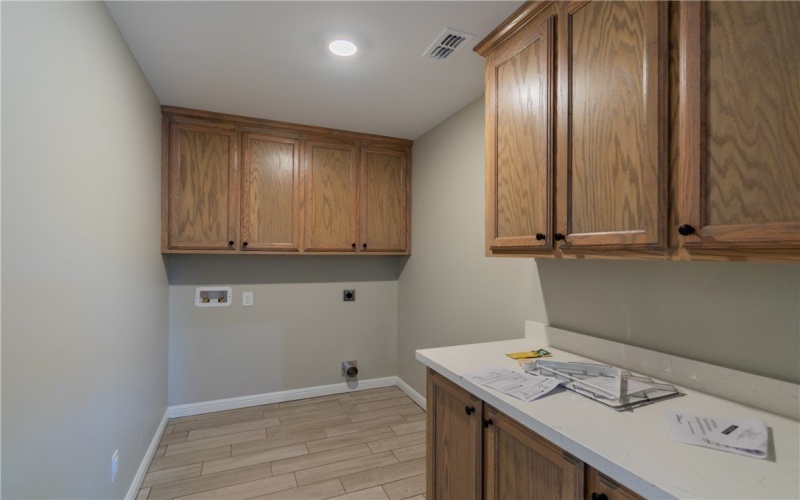 1047 N King Street, Alice, TX 78332, 3 Bedrooms Bedrooms, ,2 BathroomsBathrooms,Residential,For Sale,1047 N King Street,457319