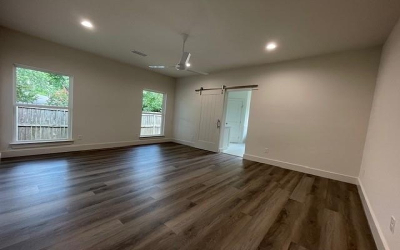 903 Sunrise Drive, Ennis, TX 75119, 3 Bedrooms Bedrooms, ,2 BathroomsBathrooms,Residential,For Sale,903 Sunrise Drive,20950497