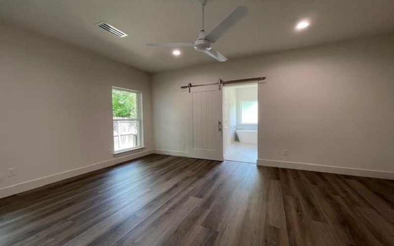 903 Sunrise Drive, Ennis, TX 75119, 3 Bedrooms Bedrooms, ,2 BathroomsBathrooms,Residential,For Sale,903 Sunrise Drive,20950497