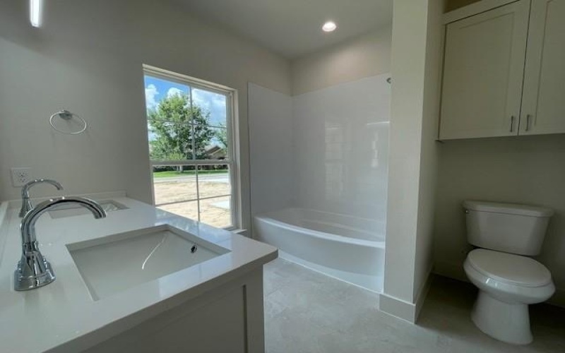 903 Sunrise Drive, Ennis, TX 75119, 3 Bedrooms Bedrooms, ,2 BathroomsBathrooms,Residential,For Sale,903 Sunrise Drive,20950497