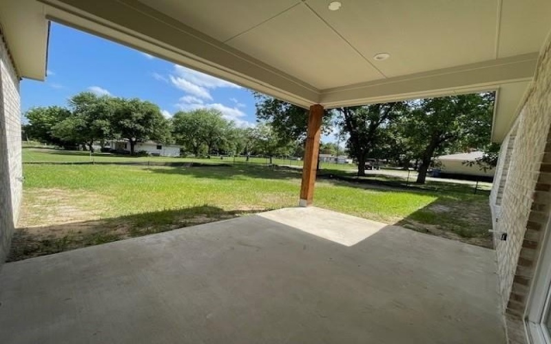 903 Sunrise Drive, Ennis, TX 75119, 3 Bedrooms Bedrooms, ,2 BathroomsBathrooms,Residential,For Sale,903 Sunrise Drive,20950497
