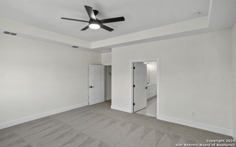 1901 Chateau, Kerrville, TX 78028, 2 Habitaciones Habitaciones , ,2 BañosBaños,Residential,En Venta,1901 Chateau,1878186
