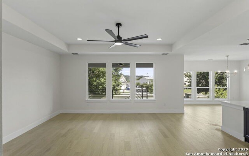 1901 Chateau, Kerrville, TX 78028, 2 Habitaciones Habitaciones , ,2 BañosBaños,Residential,En Venta,1901 Chateau,1878186