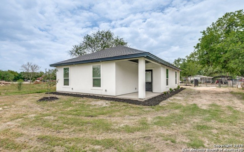 3367 Roland, San Antonio, TX 78210, 3 Habitaciones Habitaciones , ,2 BañosBaños,Residential,En Venta,3367 Roland,1878206