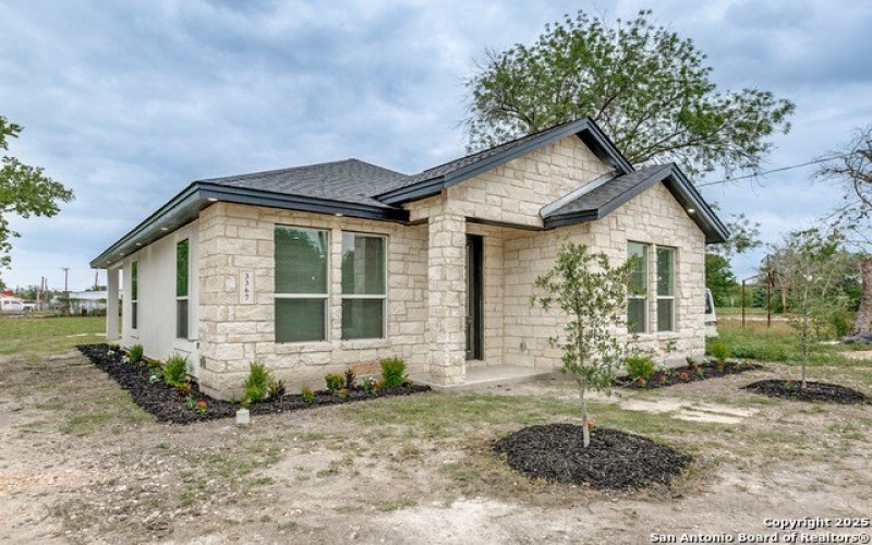 3367 Roland, San Antonio, TX 78210, 3 Habitaciones Habitaciones , ,2 BañosBaños,Residential,En Venta,3367 Roland,1878206