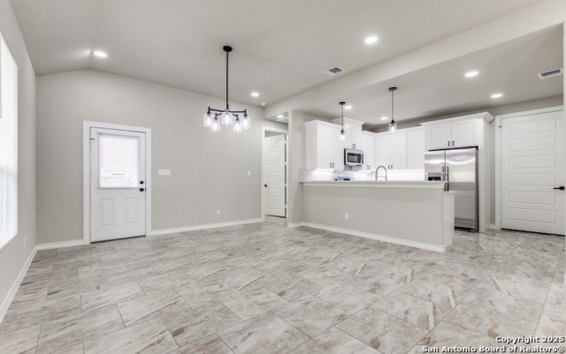 3367 Roland, San Antonio, TX 78210, 3 Habitaciones Habitaciones , ,2 BañosBaños,Residential,En Venta,3367 Roland,1878206