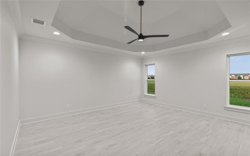 603 Danube, Bossier City, LA 71111, 5 Bedrooms Bedrooms, ,3 BathroomsBathrooms,Residential,For Sale,603 Danube,20973590