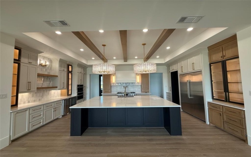 3023 Southern Rise Court, Granbury, TX 76049, 5 Habitaciones Habitaciones , ,7 BañosBaños,Residential,En Venta,3023 Southern Rise Court,20974731