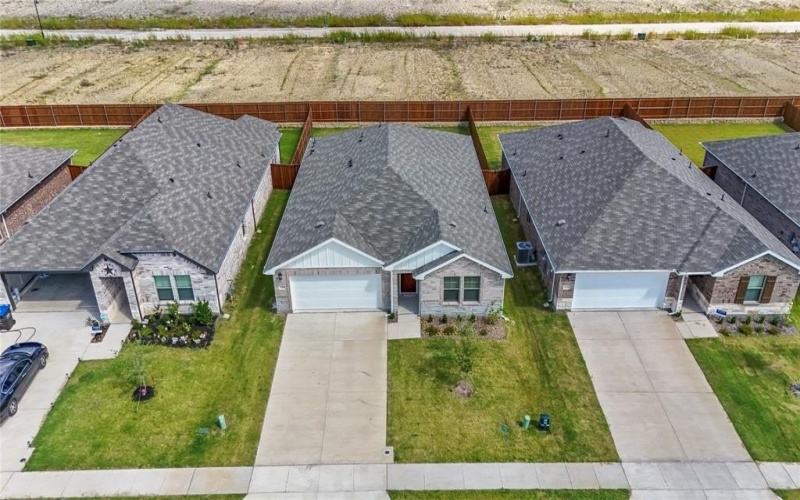 1328 Los Olmos Lane, Crandall, TX 75114, 3 Bedrooms Bedrooms, ,2 BathroomsBathrooms,Residential,For Sale,1328 Los Olmos Lane,20978004