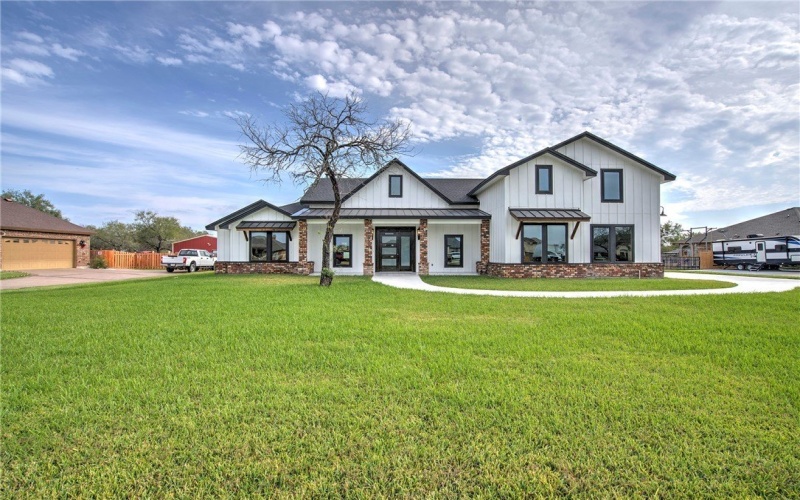 5490 Lonesome Dove, Robstown, TX 78380, 5 Habitaciones Habitaciones , ,3 BañosBaños,Residential,En Venta,5490 Lonesome Dove,451345