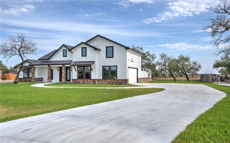 5490 Lonesome Dove, Robstown, TX 78380, 5 Habitaciones Habitaciones , ,3 BañosBaños,Residential,En Venta,5490 Lonesome Dove,451345