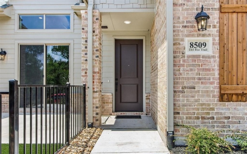 8509 Del Rio Trail, Rowlett, TX 75089, 3 Habitaciones Habitaciones , ,3 BañosBaños,Residential,En Venta,8509 Del Rio Trail,0,20978134