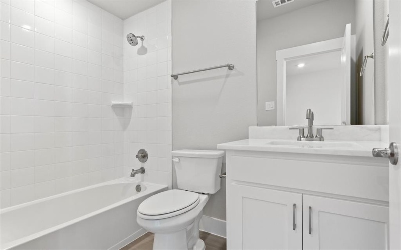 8517 Del Rio Trail, Rowlett, TX 75089, 4 Habitaciones Habitaciones , ,3 BañosBaños,Residential,En Venta,8517 Del Rio Trail,0,20978155