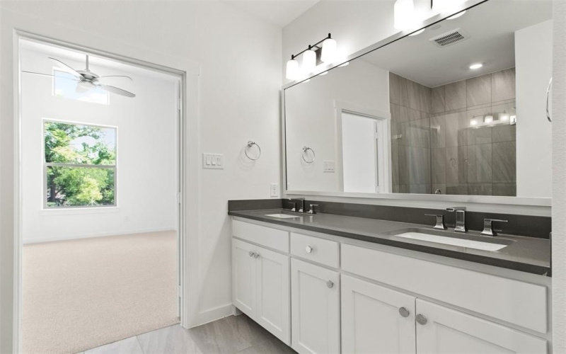 8513 Del Rio Trail, Rowlett, TX 75089, 3 Habitaciones Habitaciones , ,3 BañosBaños,Residential,En Venta,8513 Del Rio Trail,0,20978156